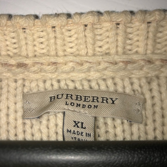 Men’s Burberry sweater - Picture 3 of 3